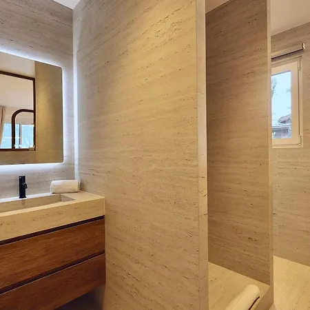 Apartament 1850 : Elegant Apt. Neuf A 3 Min Des Pistes, Parking Inclus - Fr-1-575-249 Courchevel