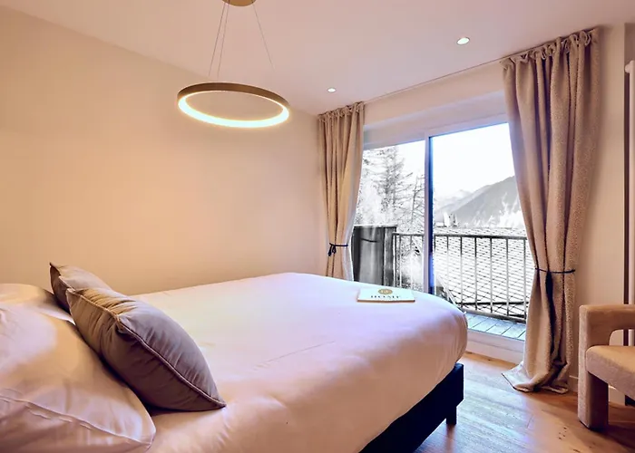 1850 : Elegant Apt. Neuf A 3 Min Des Pistes, Parking Inclus - Fr-1-575-249 * Courchevel