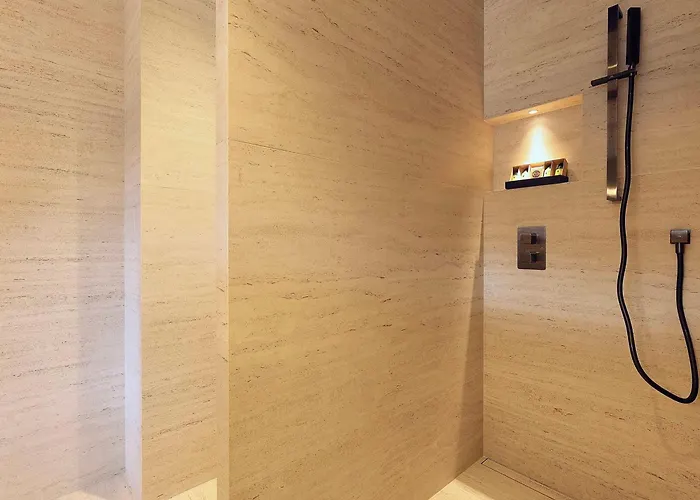 1850 : Elegant Apt. Neuf A 3 Min Des Pistes, Parking Inclus - Fr-1-575-249 *