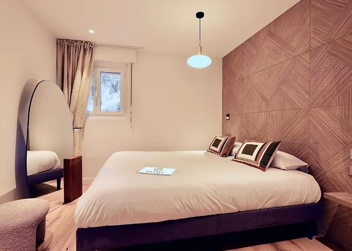 1850 : Elegant Apt. Neuf A 3 Min Des Pistes, Parking Inclus - Fr-1-575-249 *